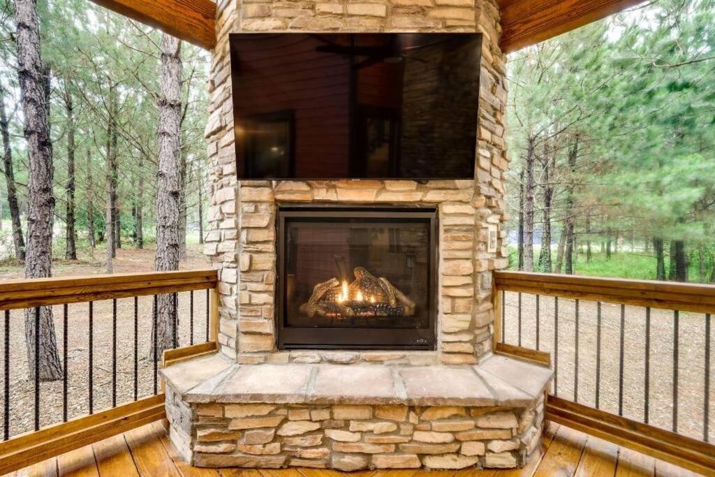 Piney Acres Villa Broken Bow Exterior photo