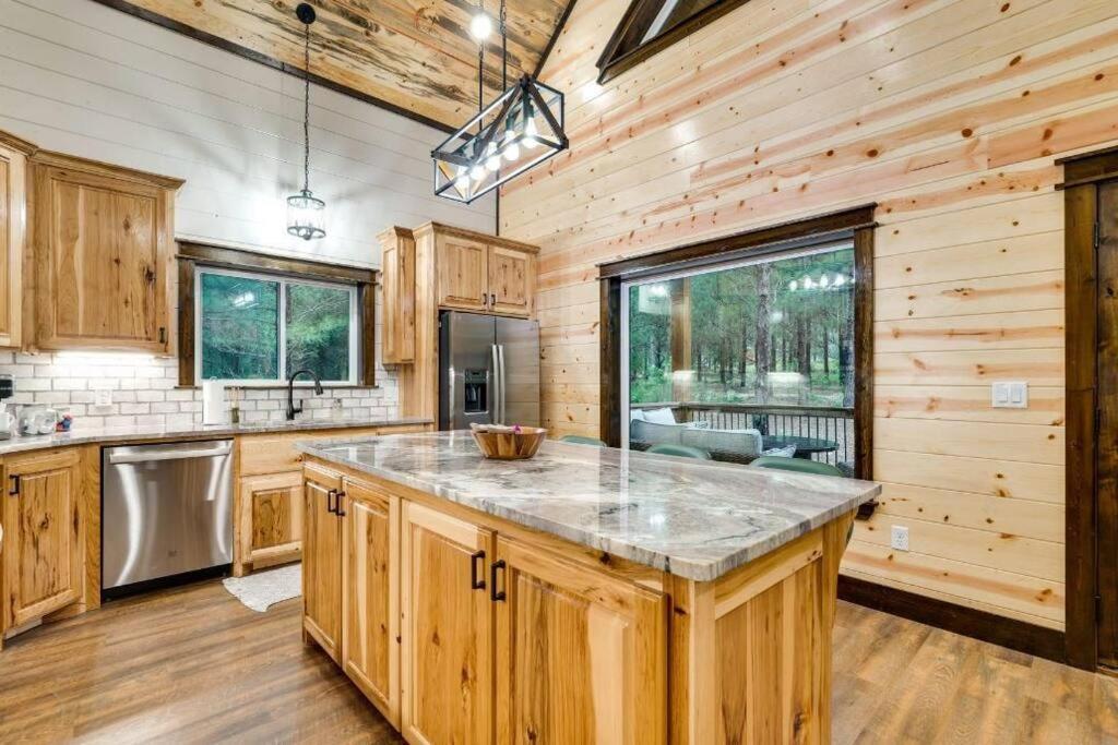 Piney Acres Villa Broken Bow Exterior photo