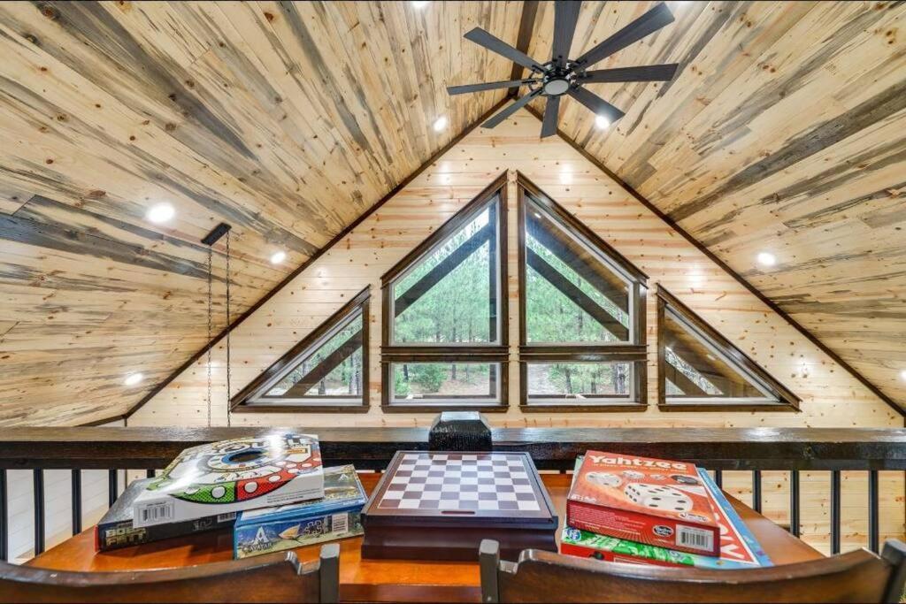 Piney Acres Villa Broken Bow Exterior photo