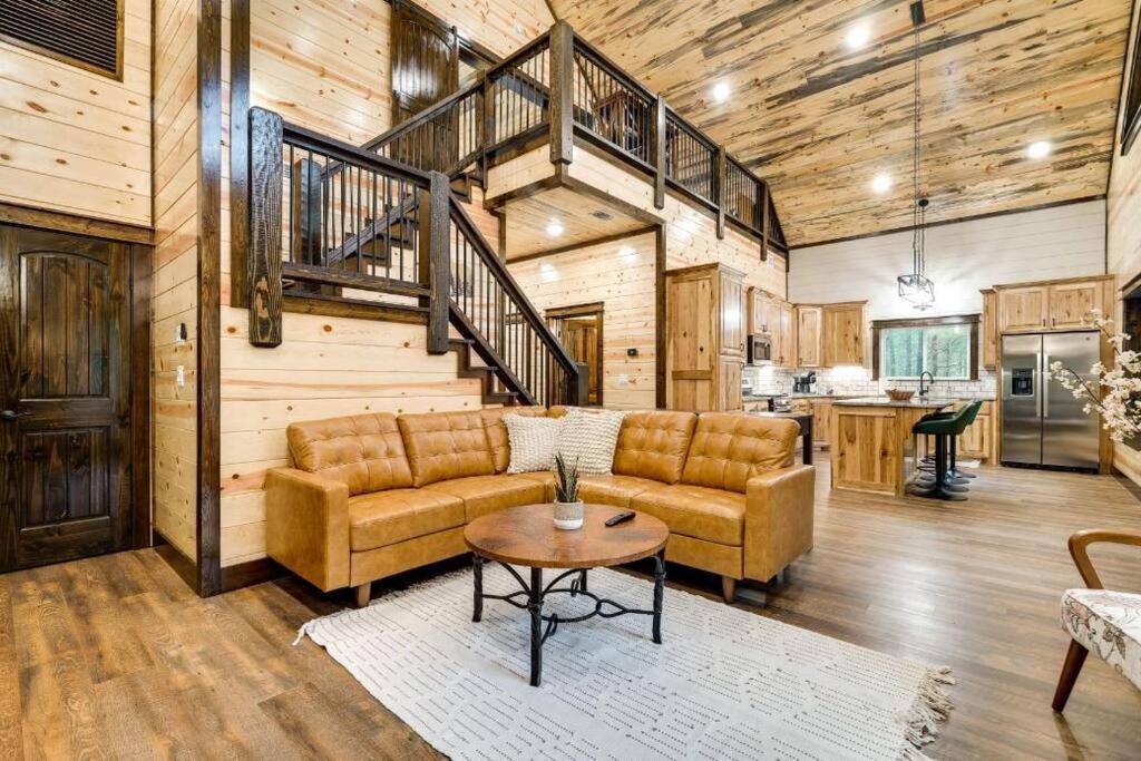 Piney Acres Villa Broken Bow Exterior photo